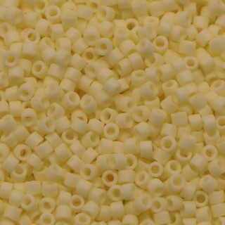 Бисер DB-1511 Бисер Miyuki Delica Beads 11/0 (матовый желтый бледный)