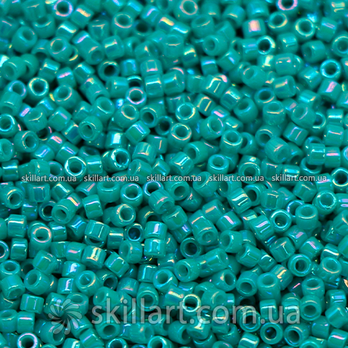 Бисер DB-166 Miyuki Delica Beads 11/0 (блестящий, бирюзовый с переливом)