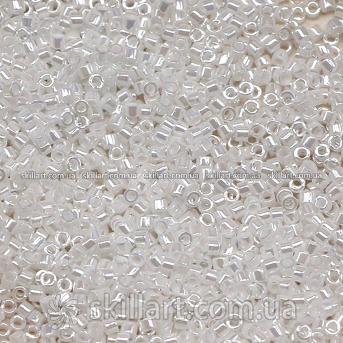 Бисер DB-201 Miyuki Delica Beads 11/0 (жемчужный, белый)