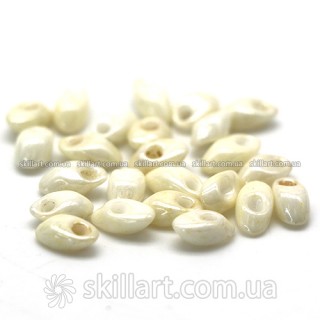 Бисер Miyuki Long Magatama Beads 4*7мм (молочный) LMA-421